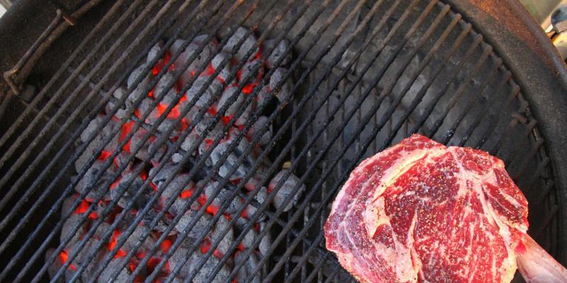 Barbecue tippek – világítás, főzés, karbantartás
